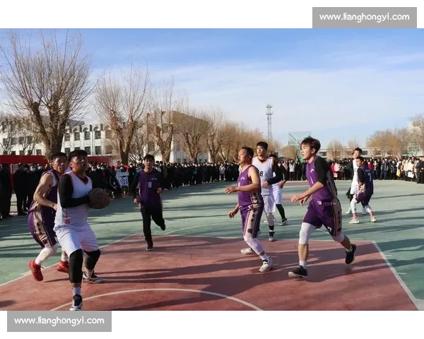 在紧张激烈的赛跑比赛中体会坚持不懈与奋勇向前的成长力量魅力篇